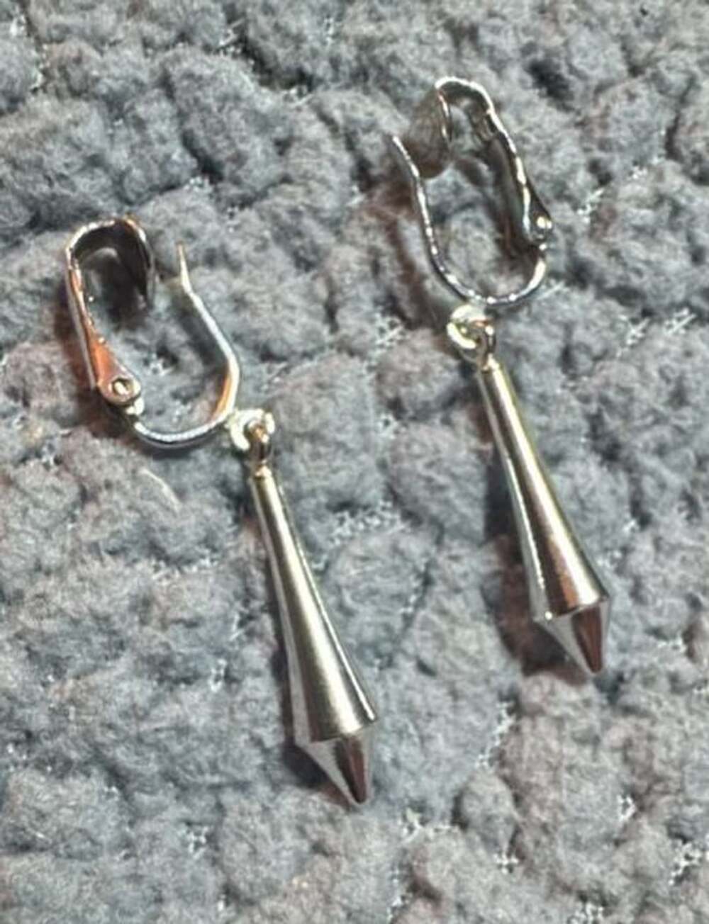 Sarah Coventry Silver Torpedo Clip-On Earrings Vintage